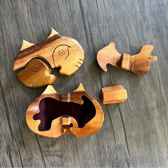 Cat Kitten Wooden AS IS Puzzle Box - Picture 5 of 6